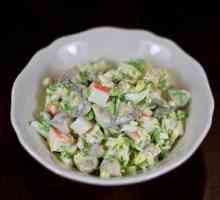 Salata s šampinjonima i rakovima: 5 jednostavnih recepata za ukusna jela za svakodnevni život i…