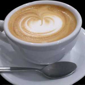 Prednosti ili ozljede kave s mlijekom. Tko bi trebao napustiti ovu kombinaciju?